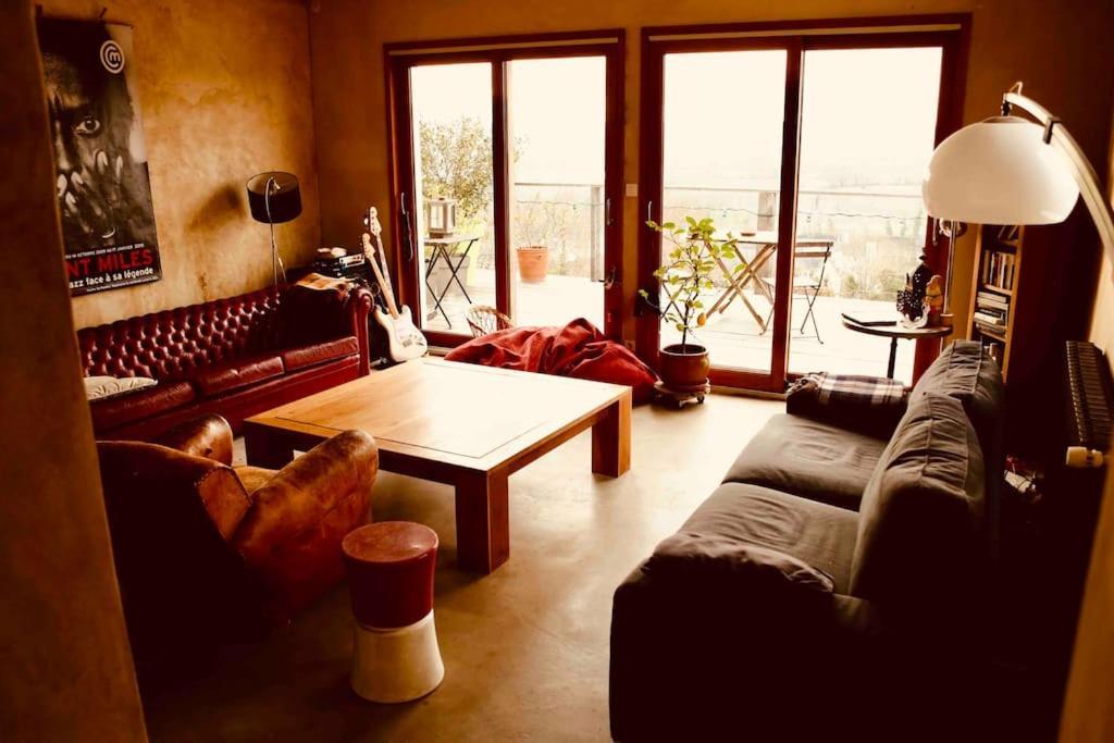 Maison Vue Panoramique Depuis Le Coteau De ชีนง ภายนอก รูปภาพ